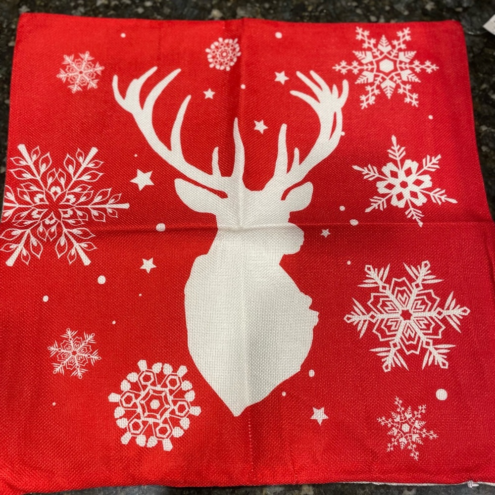 New Reindeer Pillow Cover. Fits 18”x18”Pillow. Zipper Closure